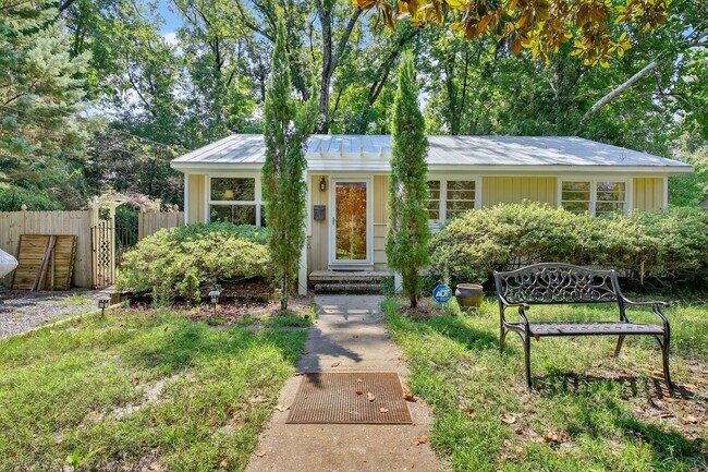Primary Photo - Fully Furnished Home with an Incredible Mi...