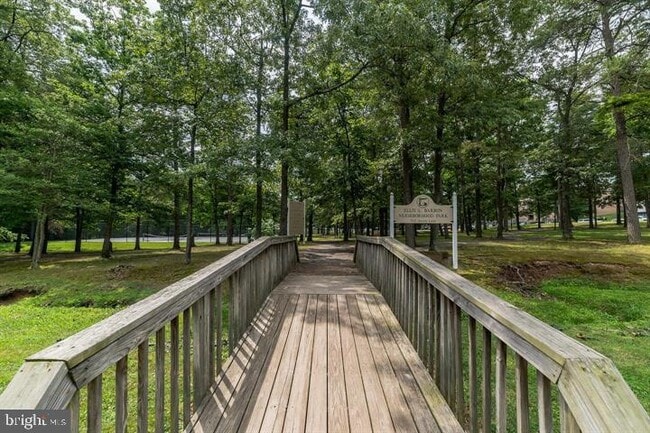Building Photo - 7587 Margate Ct
