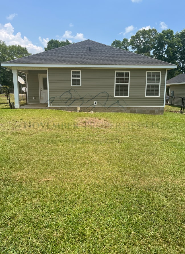Building Photo - 2300 Middleton Road