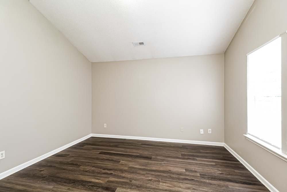 Building Photo - 8731 Purple Thistle Ln