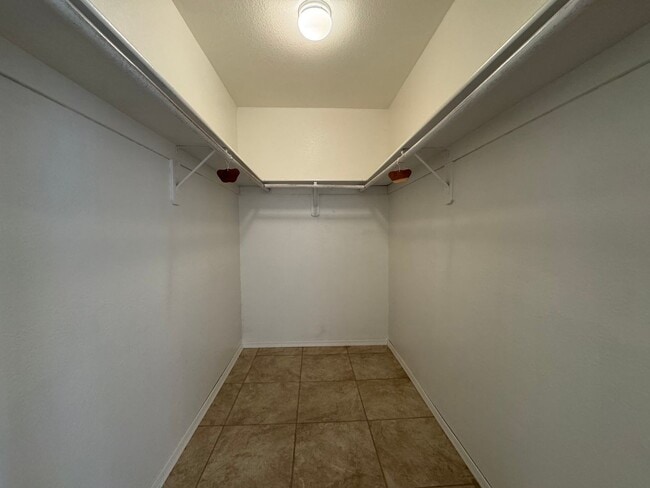 Building Photo - 3BR/2BA/2CG, 1836 sq.ft. rental with POOL ...