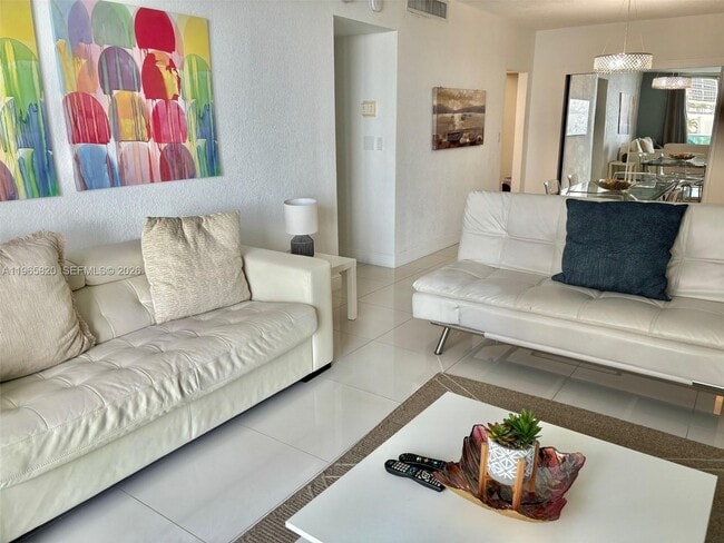 Building Photo - 3901 S Ocean Dr