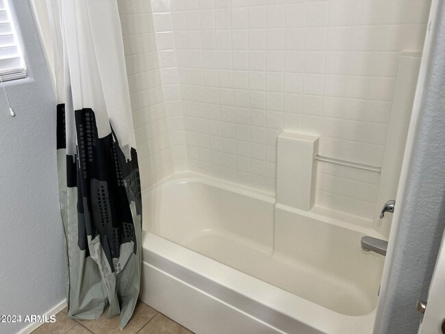 Building Photo - 3943 E Jasper Dr