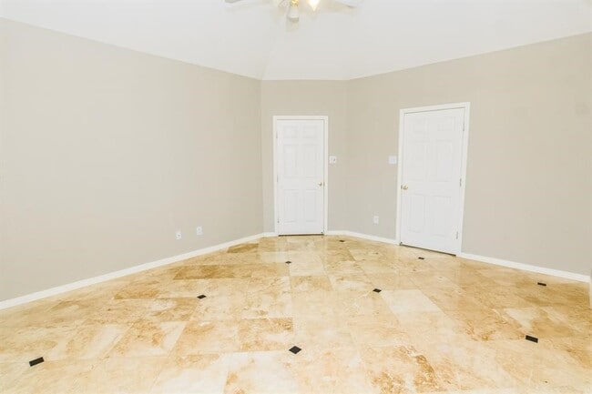 Building Photo - 21927 Shady Heath Ln