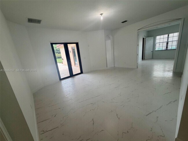 Building Photo - 8711 NW 41st St