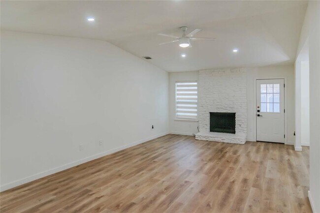 Building Photo - 11219 Slippery Elm Trail