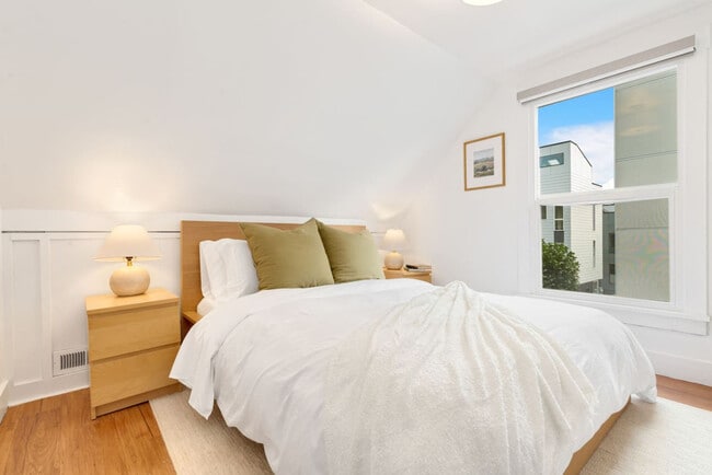 Building Photo - 2749 NW 65th St