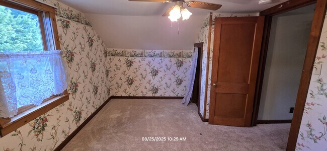 Building Photo - 4729 Carlstrom Rd