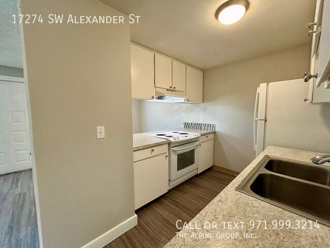 Building Photo - 17274 SW Alexander St