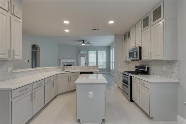 Building Photo - 1500 Bonham Pkwy