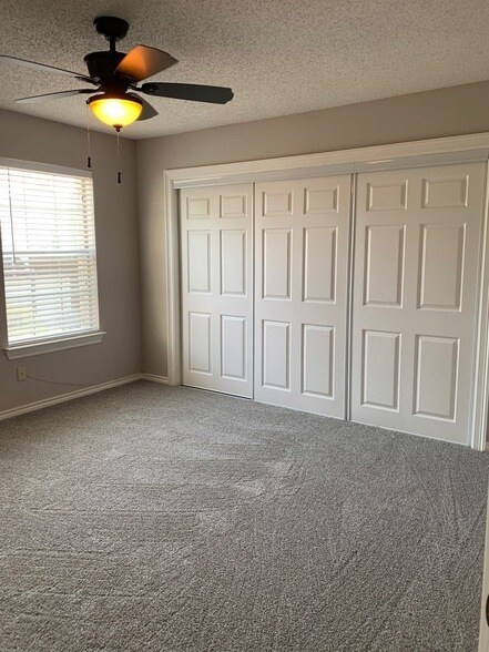 Building Photo - 4308 N Capistrano Dr