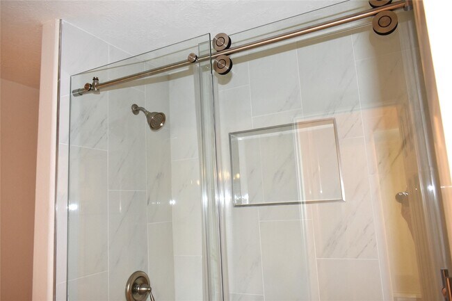 Building Photo - 15318 Ochre Leaf Trail