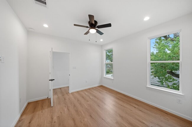 Building Photo - 1408 Enid St