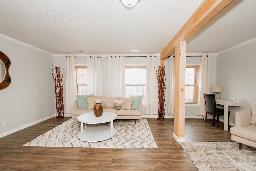 Building Photo - 417 N Jefferson St