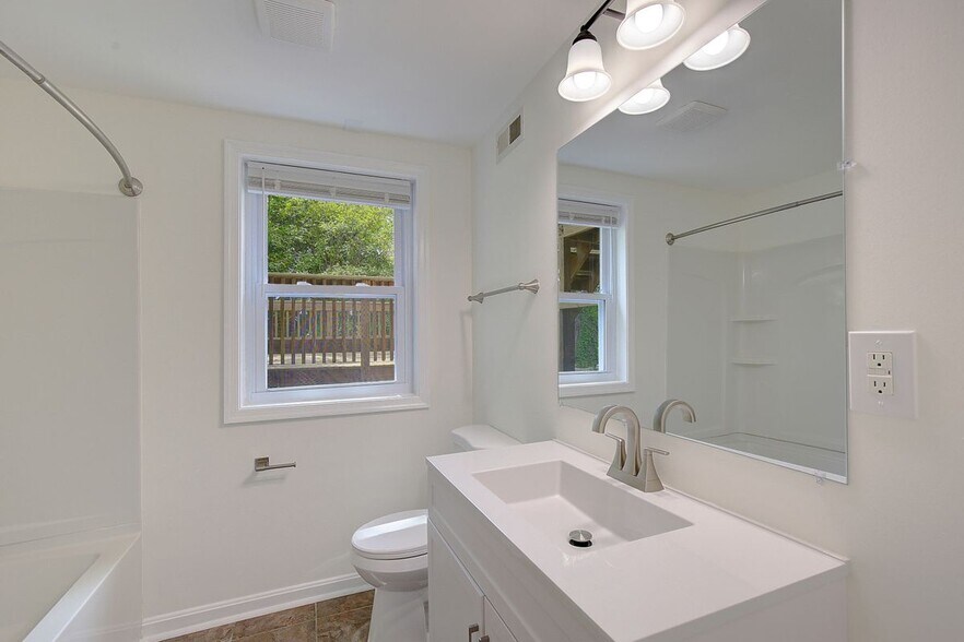 Building Photo - 6417 Kaine Dr