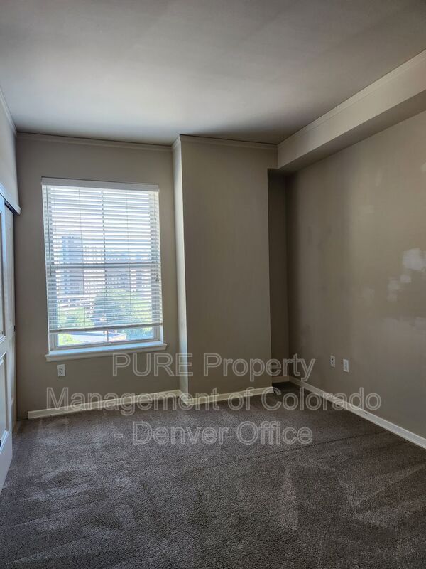 Building Photo - 1975 N Grant St