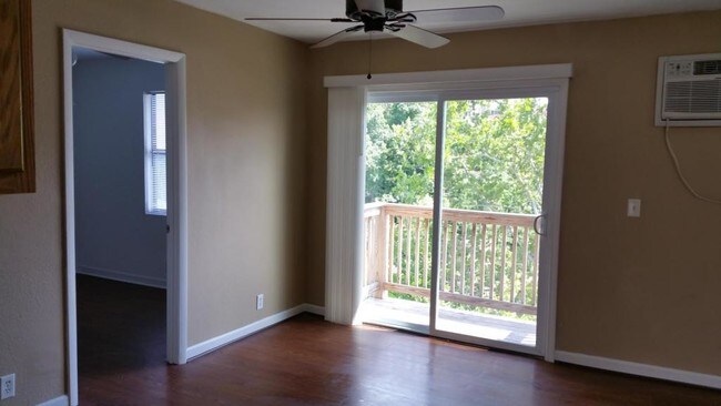 Building Photo - 1153 Links Road