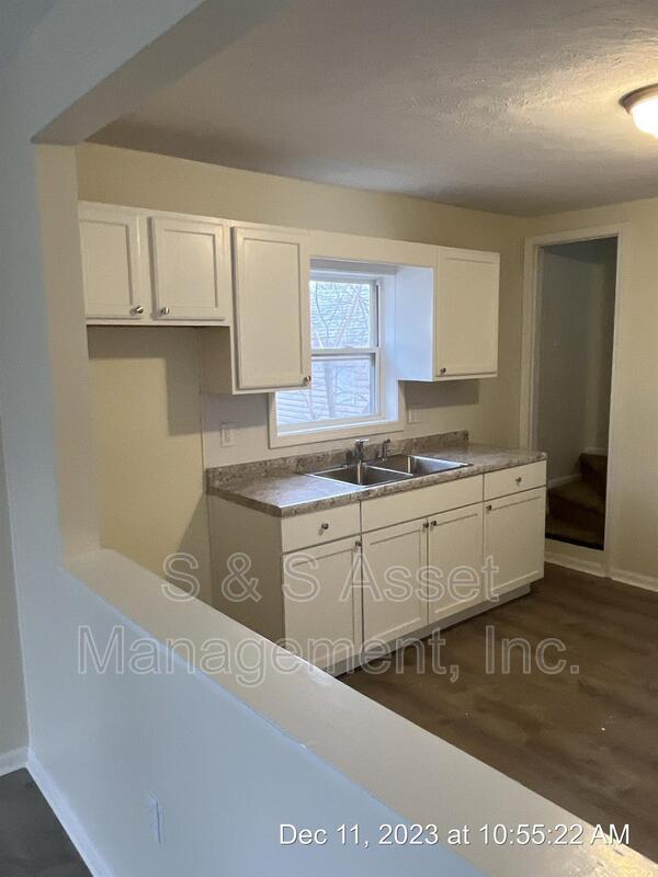 Building Photo - 822 Comfort St