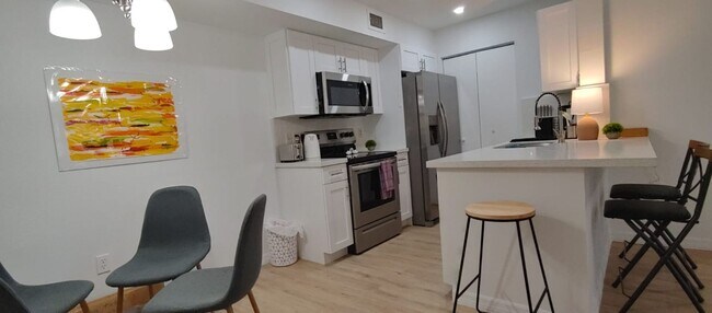Building Photo - 12540 Equestrian Cir