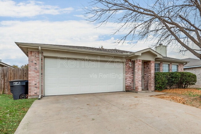 Building Photo - 2500 Stagecoach St