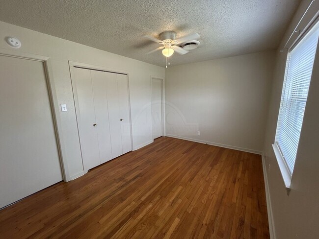 Building Photo - 1510 Metropolitan Dr