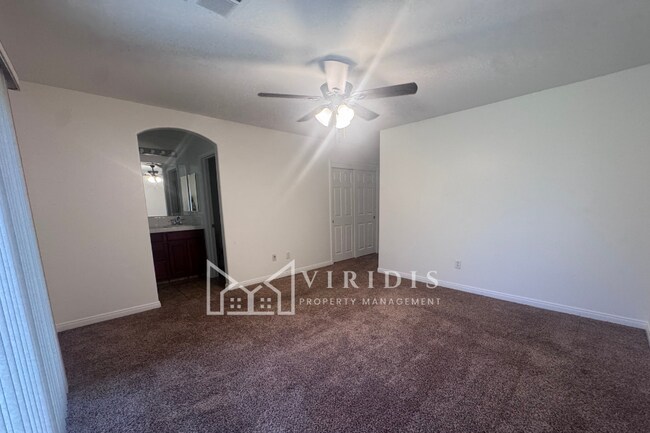 Building Photo - 5512 Cherry Creek Ln