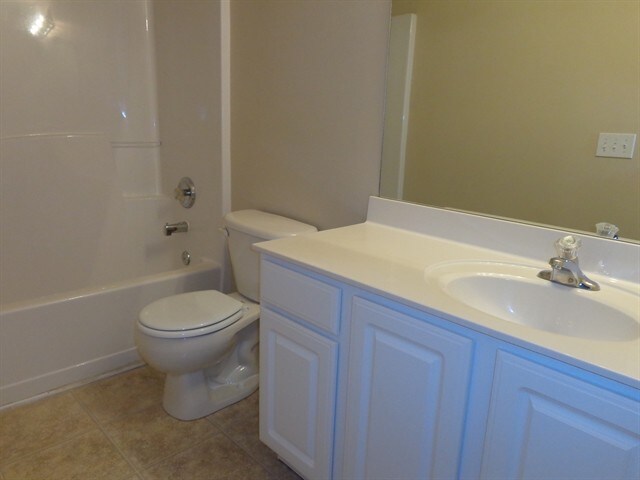 Building Photo - 7460 Penngrove Ln