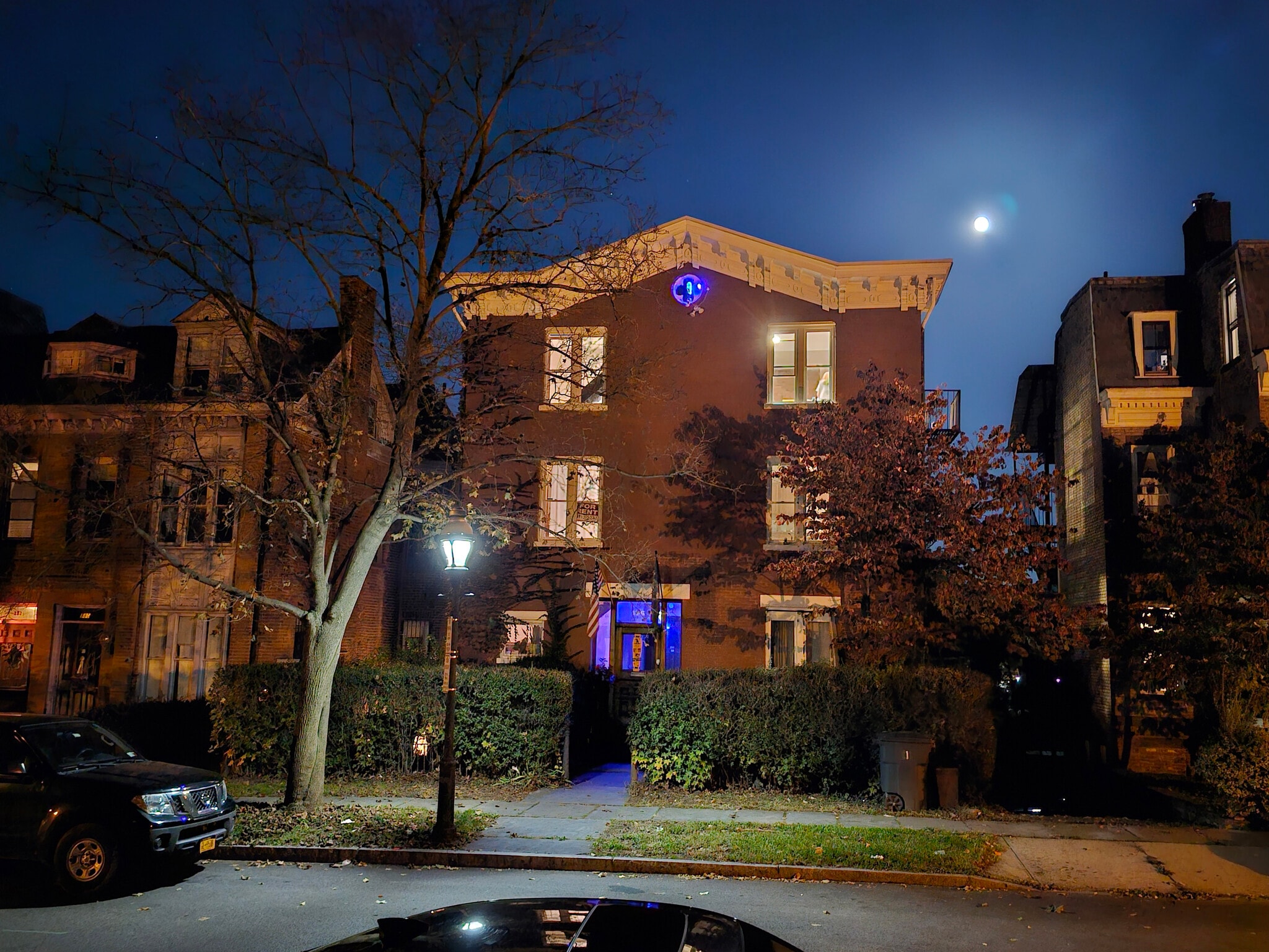 Building Photo - 176 Montgomery St