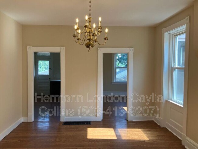 Building Photo - 4506 S Grand Blvd