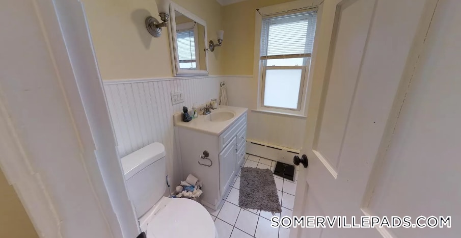 Building Photo - 21 Chandler St