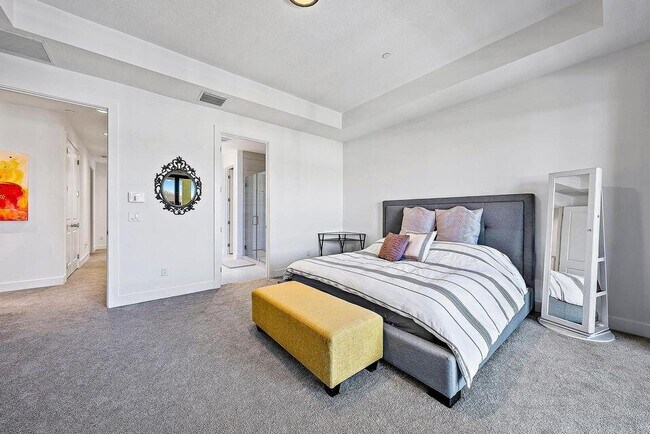 Building Photo - 5256 Beckman Ter