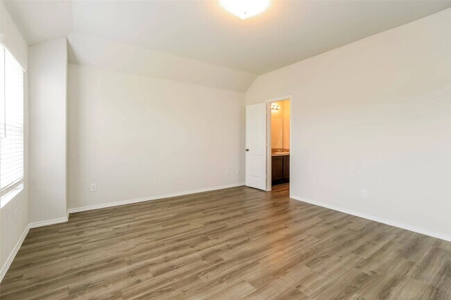 Building Photo - 22318 Porter Mountain Trl