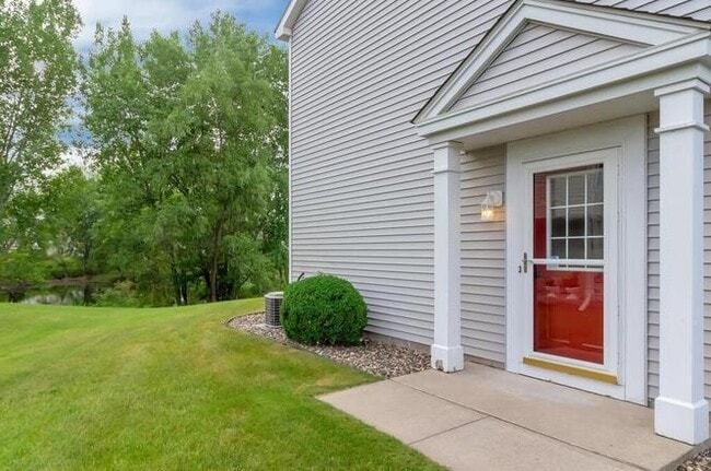 Building Photo - 15636 Fjord Ave