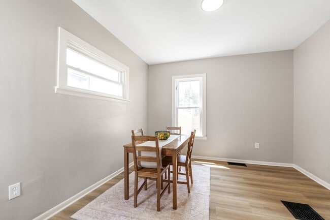Building Photo - Charming 2-Story Home with Modern Updates ...