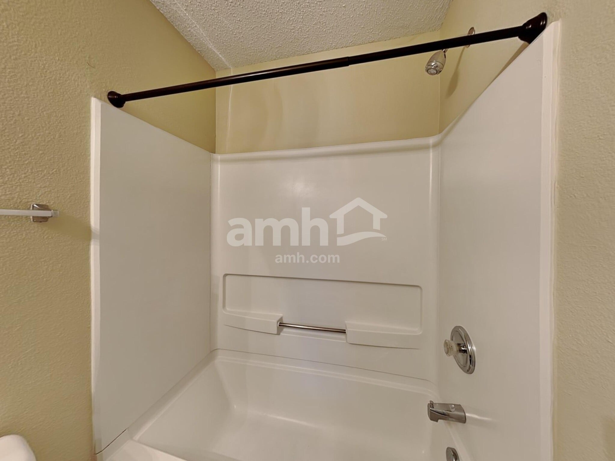 Building Photo - 12671 Republic Dr