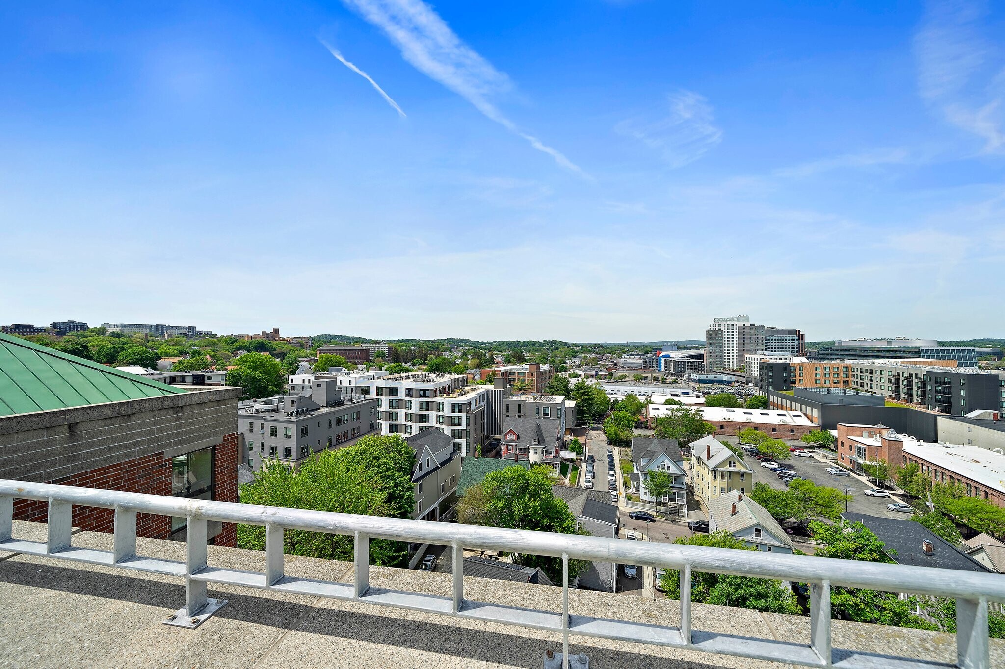 Building Photo - 15 North Beacon St