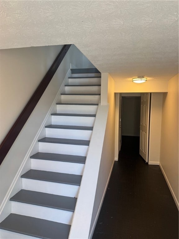 Building Photo - 77 Penn Ln