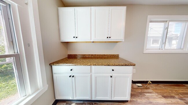 Building Photo - Brooklyn Center - 3 Bedroom Single Family ...