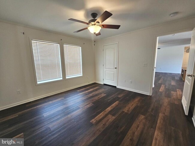 Building Photo - 86 Metz Dr