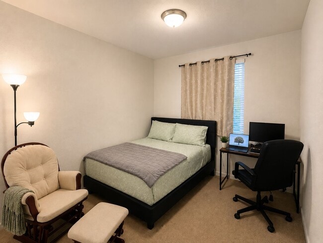 Building Photo - 1058 Sagittaria Cir