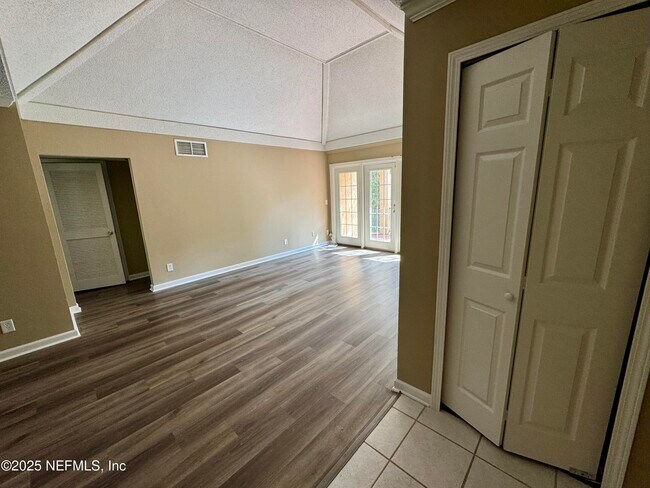 Building Photo - 6526 La Mirada Dr E
