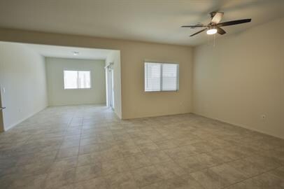 Building Photo - Rancho Sahuarita newer home!!