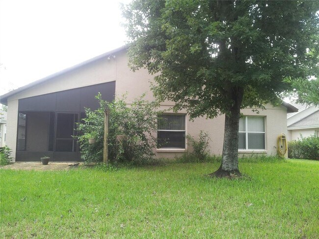 Building Photo - 19527 Glen Elm Way