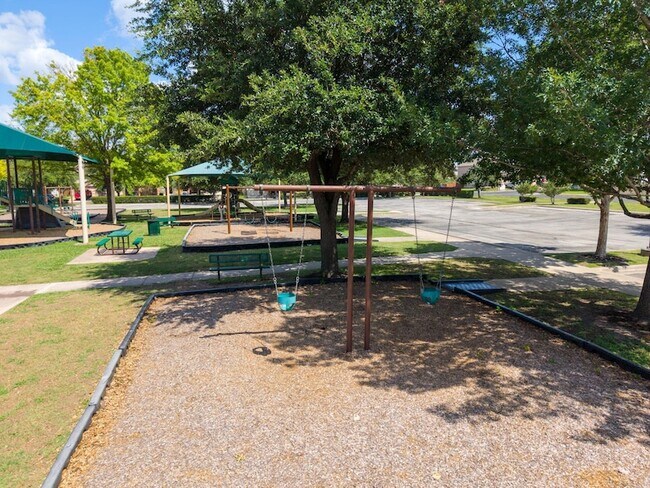 Building Photo - 8813 Wiley Way