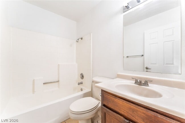 Building Photo - 4744 Denwood Dr