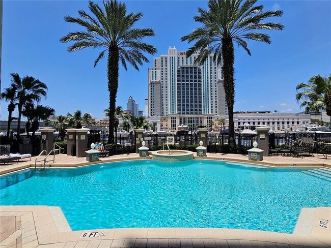 Building Photo - 700 S Harbour Island Blvd
