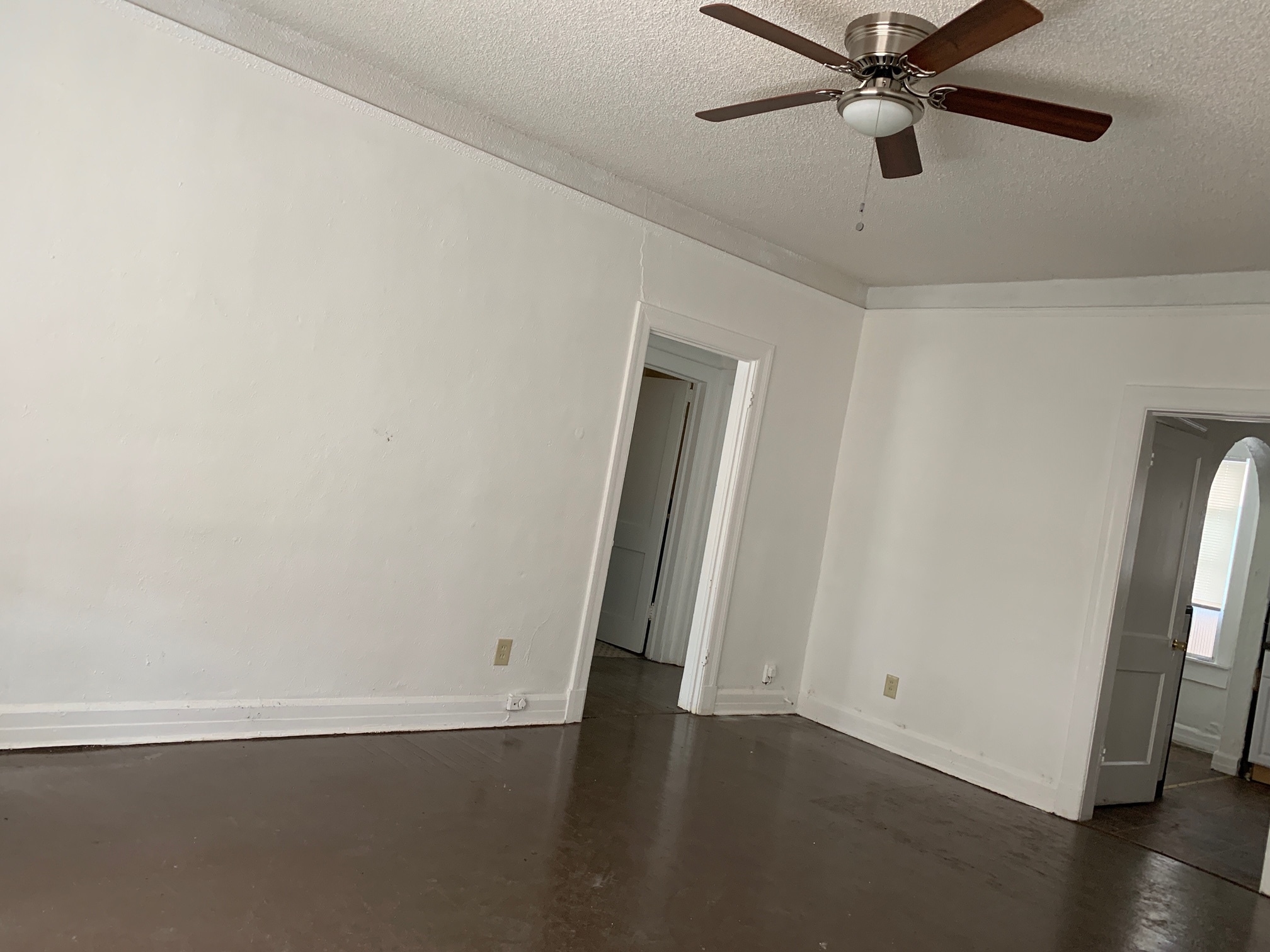 Building Photo - 2622 Boulevard St
