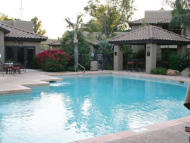 Building Photo - Experience the Best of Scottsdale living!