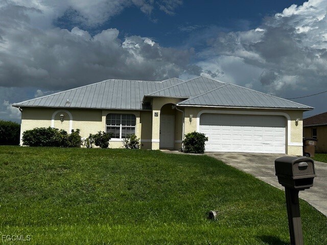 Building Photo - 1529 SW 15th Pl