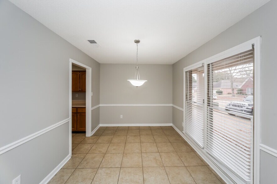 Building Photo - 7924 Tankard Dr